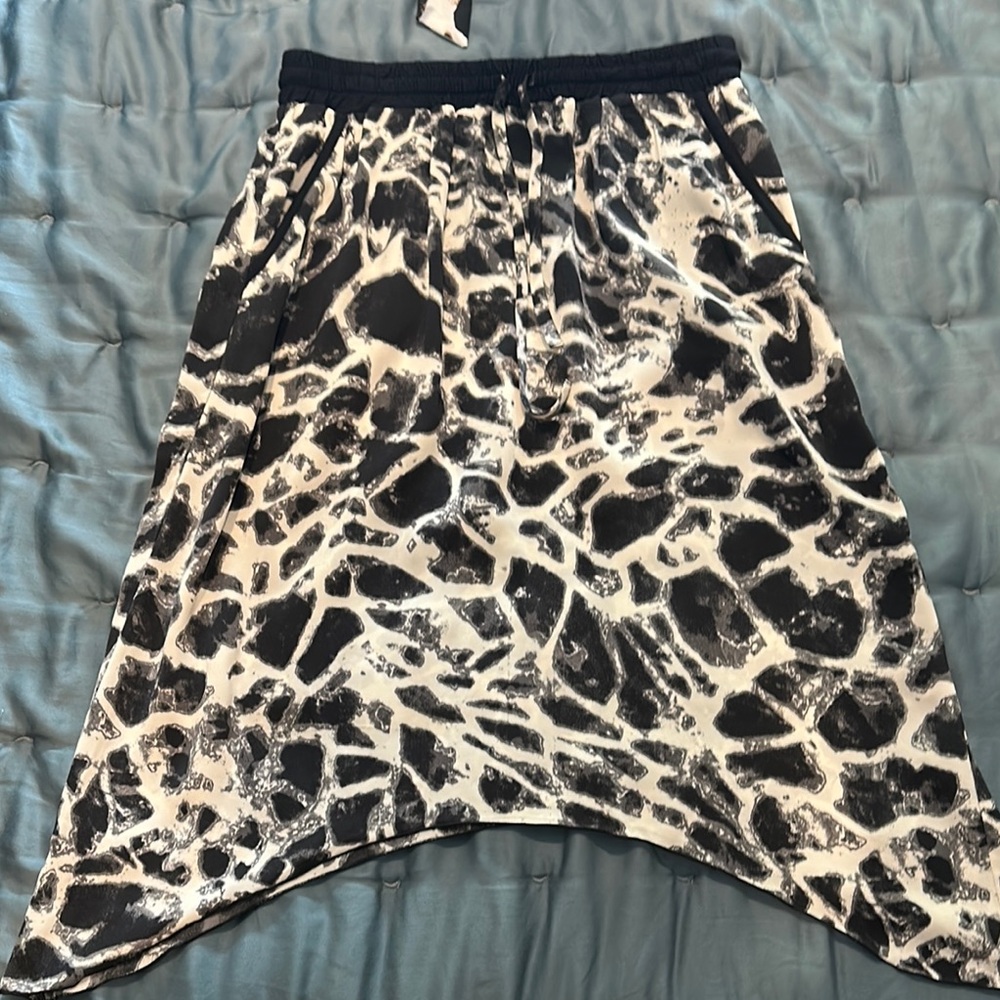 Kensie Asymmetrical Black and White Midi Skirt